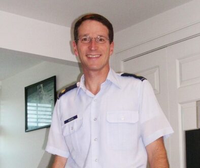 A male U.S. Air Force major in uniform